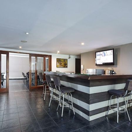 Cyan Suites Poblado By Mde Bnb Medellín Zewnętrze zdjęcie