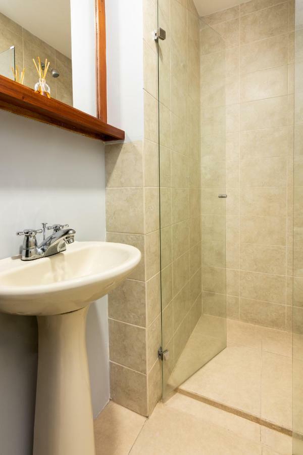 Cyan Suites Poblado By Mde Bnb Medellín Zewnętrze zdjęcie