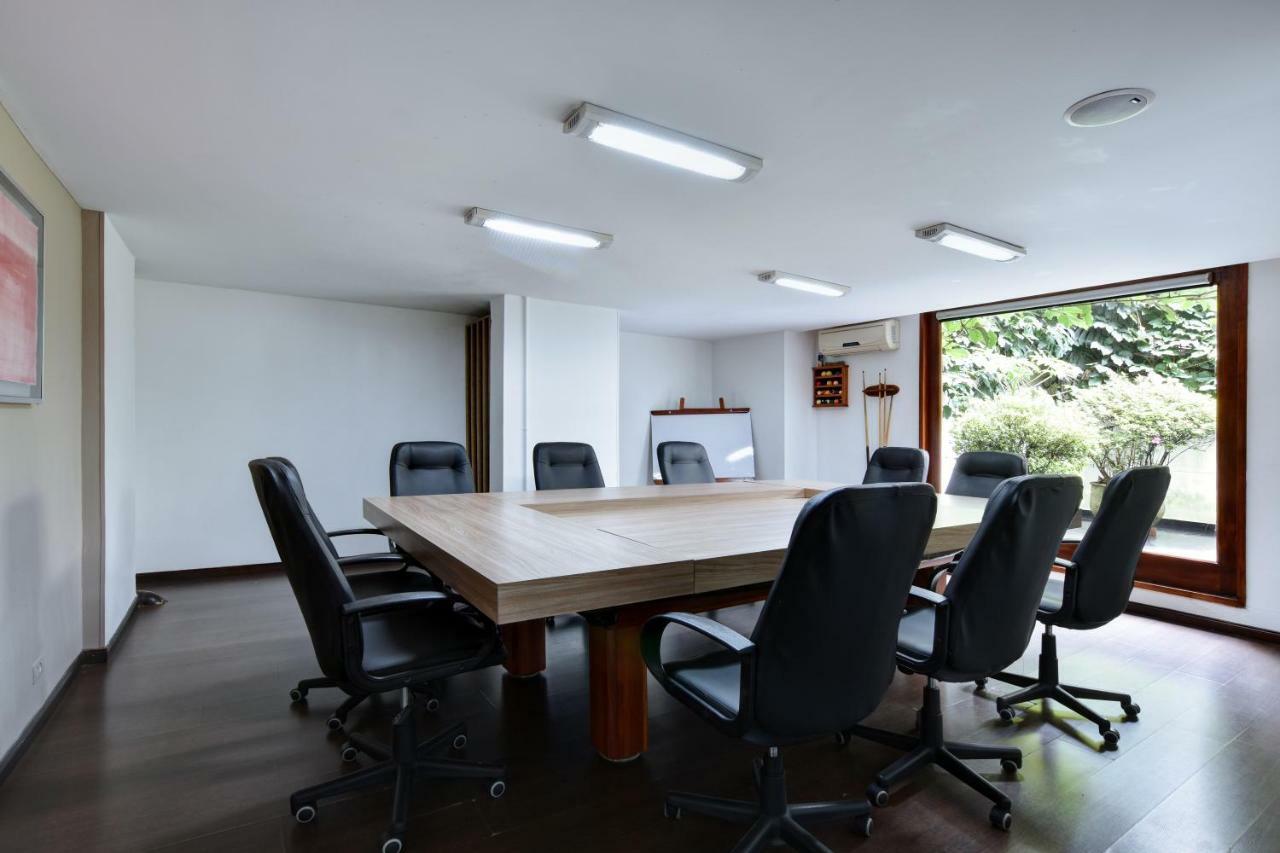 Cyan Suites Poblado By Mde Bnb Medellín Zewnętrze zdjęcie